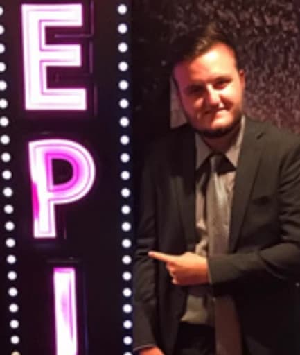 Photo of Luke Larsen